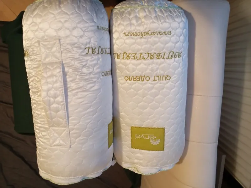 Два одеяла arya antibacterial