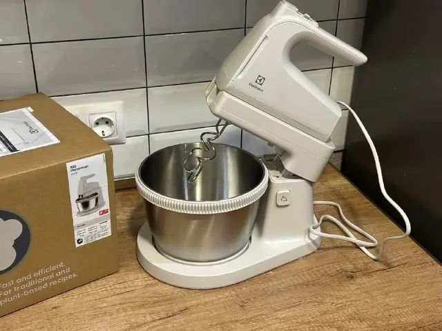 Миксер Electrolux Stand mixer 500 — Tbilisi — 120 ₾
