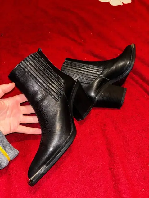 Казачки 36 размер — Тбилиси — 180 ₾