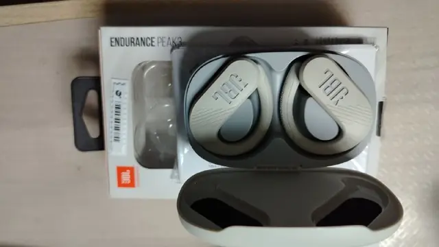 Наушники jbl endurance peak 3 — Белград — 60 €