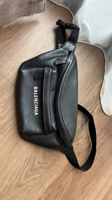 Кожаная сумка Balenciaga — Tbilisi — 600 €