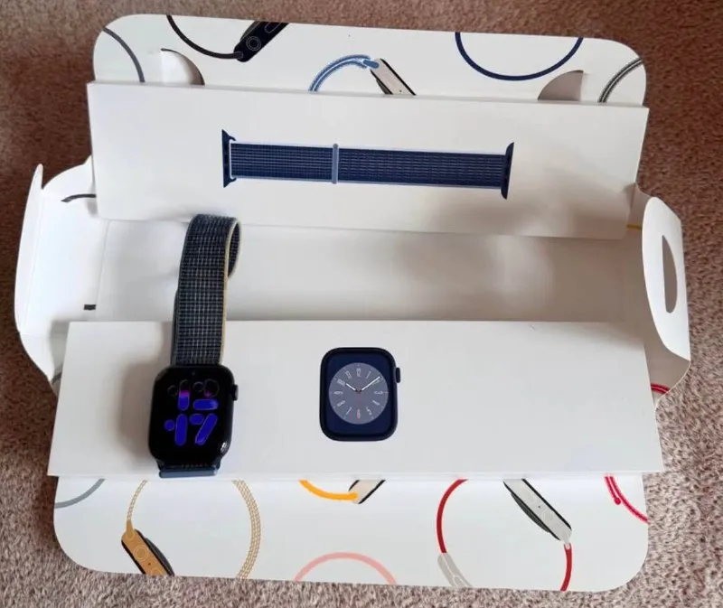 Apple Watch Series 8, 45 mm, Midnight Aluminum Case