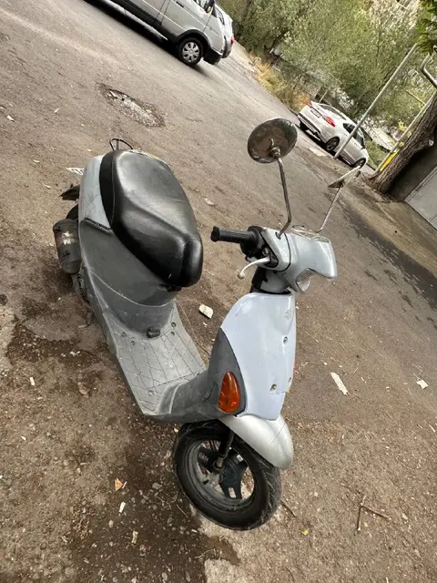 Мопед — Ереван — 120 000 ֏