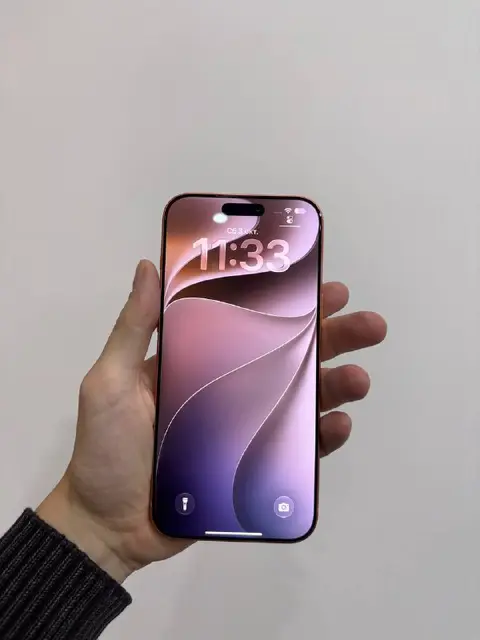 IPhone 17 pro max Orange 512gb — Белград — 950 €