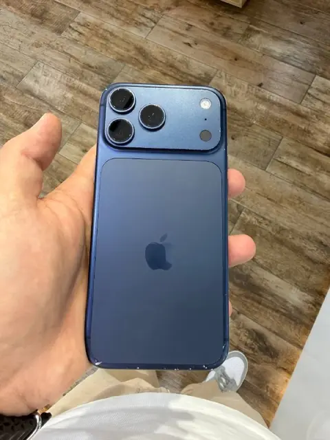 Iphone 17 Pro Max 256gb Esim Deep Blue — Ереван — 365 000 ֏
