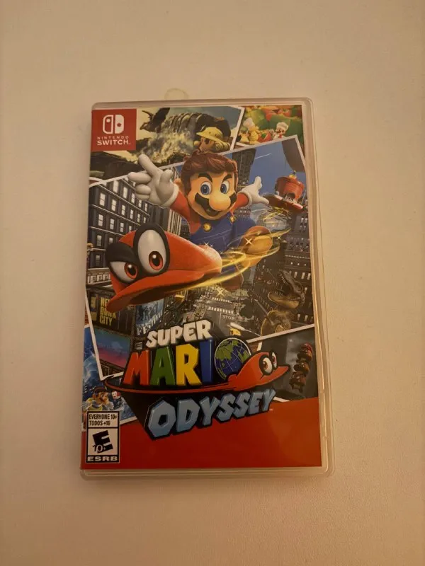Super Mario Odyssey картридж на Nintendo Switch
