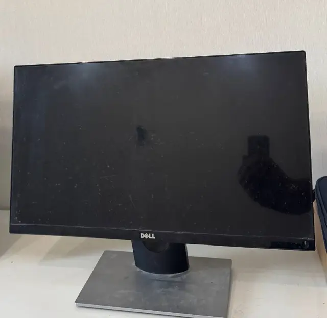 Монитор Dell S2316H — Тбилиси — 130 ₾