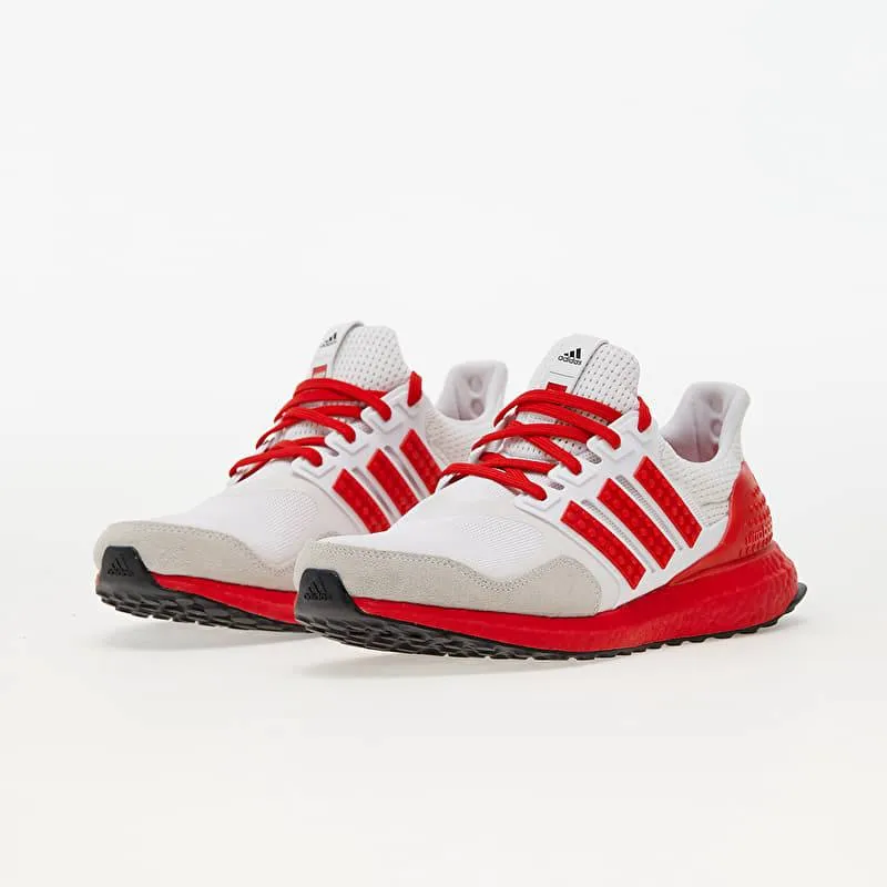 Кроссовки Adidas Ultraboost DNA x LEGO