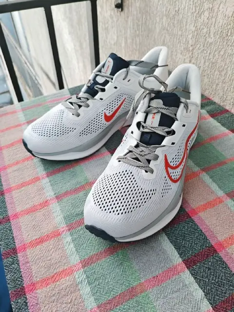 Беговые кроссовки Nike Quest 6 FD6033-107 — Батуми — 190 170 ₾