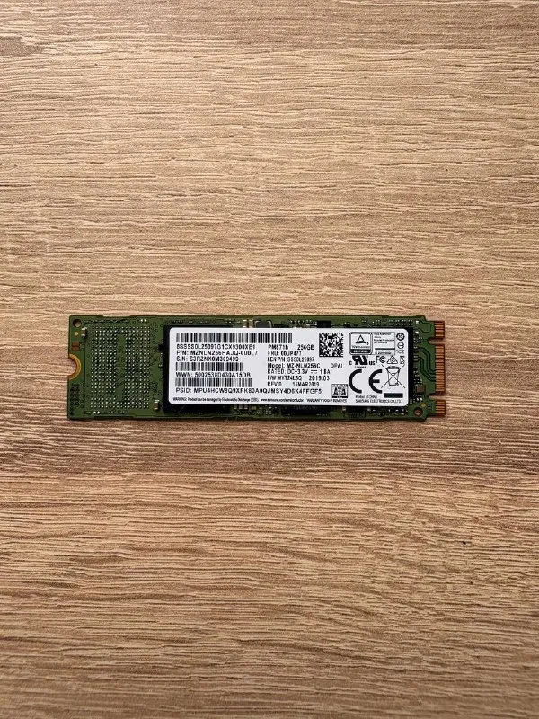 M2 SSD Samsung 256 Gb