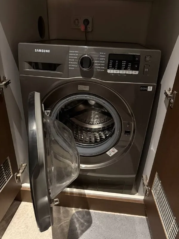 Стиральная машина Samsung 9kg 1400об/мин