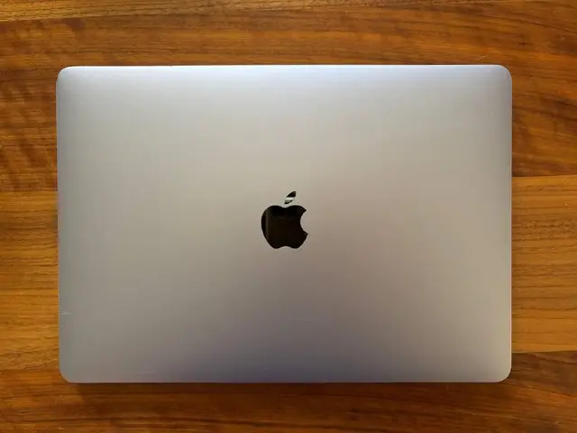 MacBook Pro 13» 2017 — Tbilisi — 650 ₾