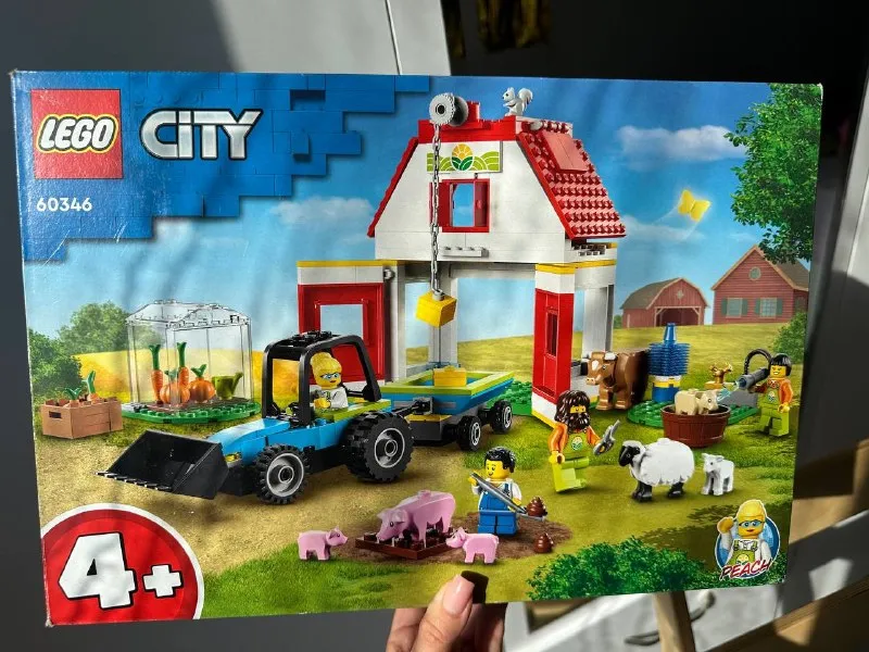 LEGO ферма