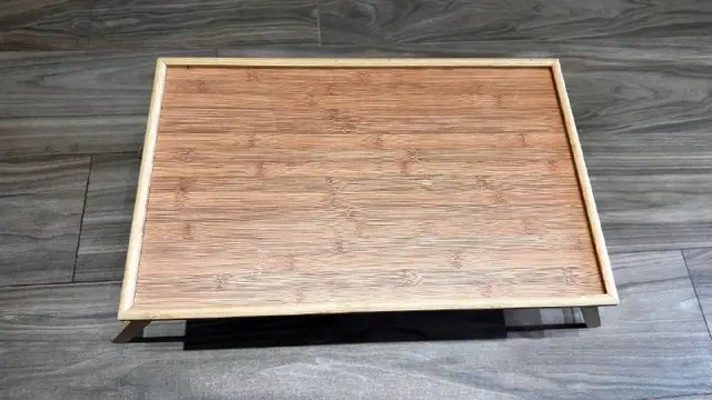 Столик для кровати — Батуми — 500 ₾