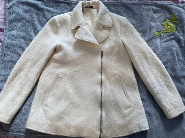 Пальто Zara — Батуми — 50 ₾