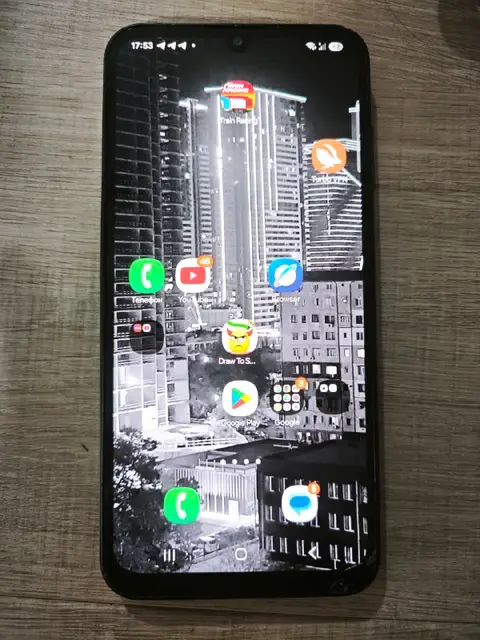 Samsung Galaxy A25 5G — Батуми — 200 ₾