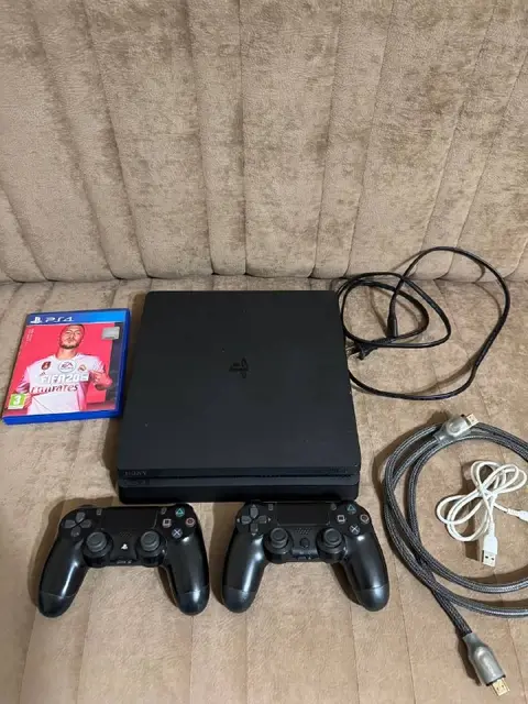 PlayStation 4 Slim — Тбилиси — 500 ₾