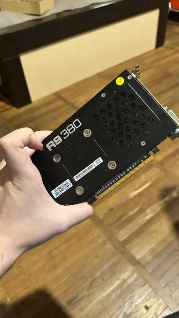 AMD Radeon R9 380 — Тбилиси — 100 ₾