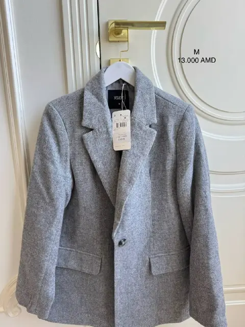 Пиджак — Ереван — 13 000 ֏