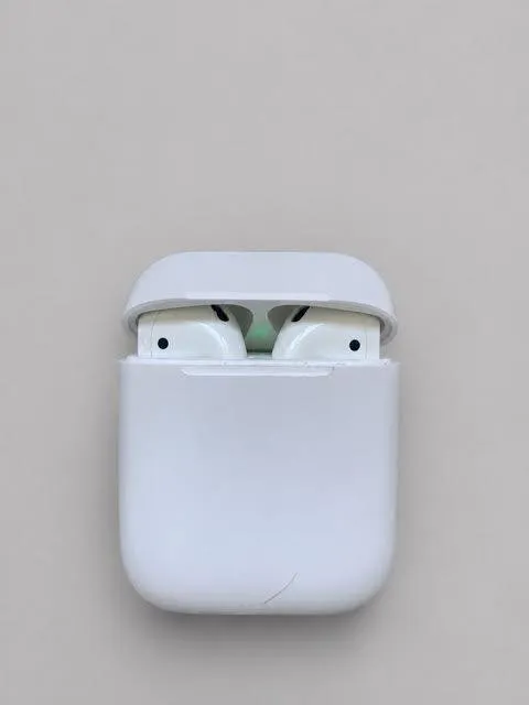 AirPods 2