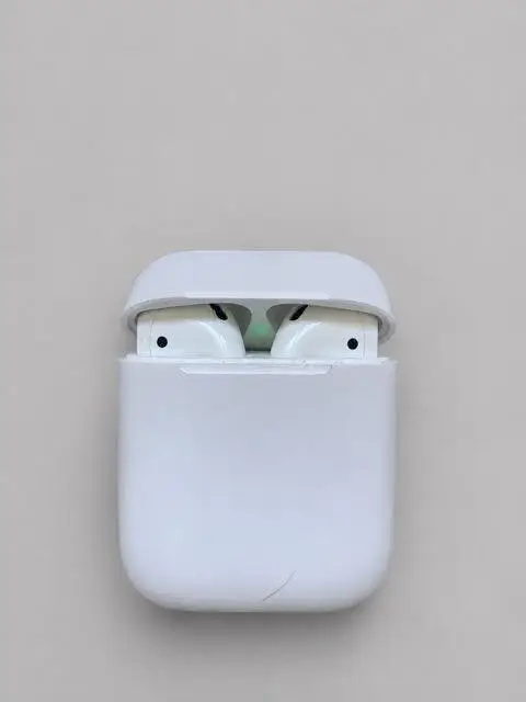 AirPods 2 — Анталия — 1 200 ₺