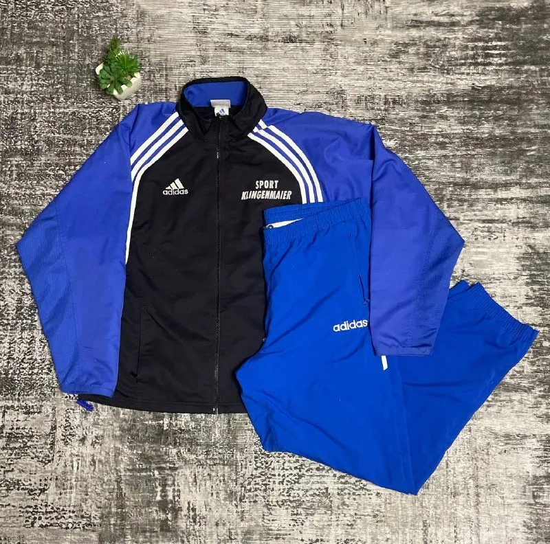Винтажный костюм adidas