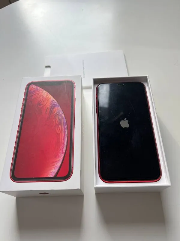 IPhone XR 64 гб