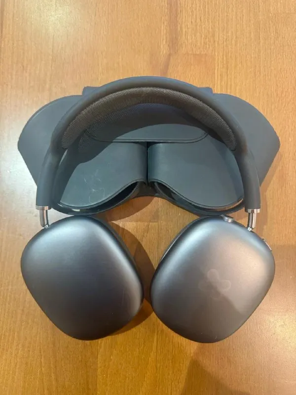 Apple AirPods Max 1-е поколение с Lightning разьемом