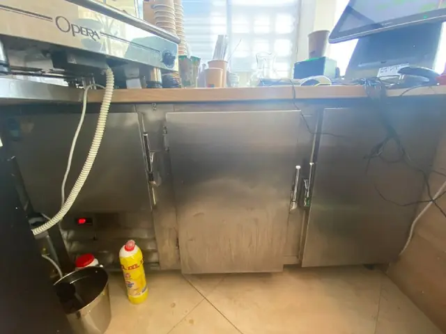 Профессиональный холодильник Frigo Elektro Ruma — Белград — 490 €