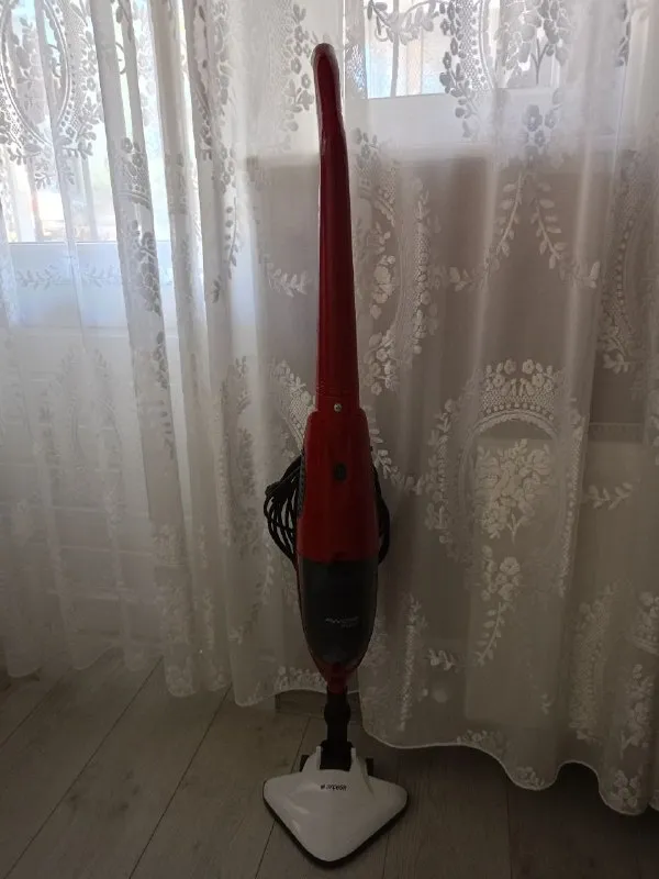 Пылесос рабочий
