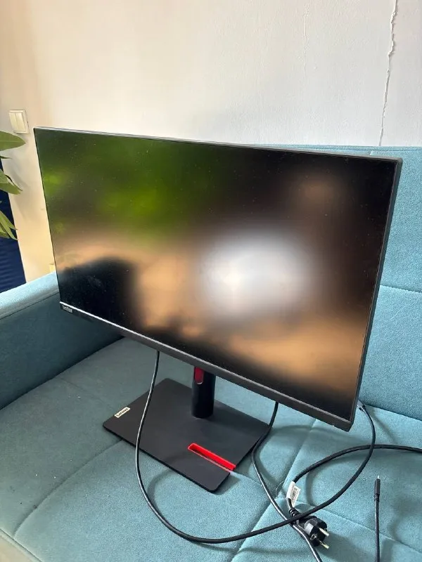 Монитор Dell U2722D новый, в коробке