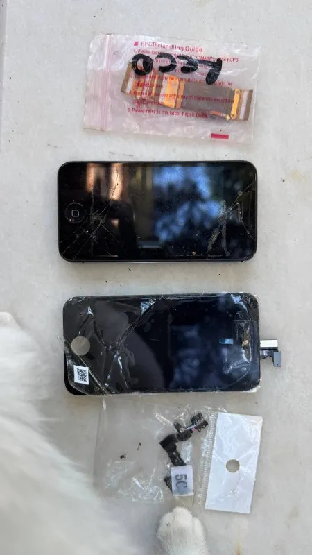 IPhone 4 РАБОЧИЙ есть целый экран