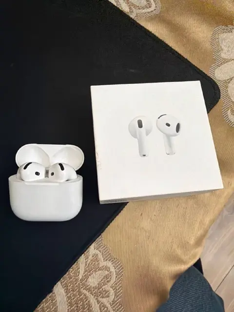 AirPods 4 — Батуми — 200 ₾
