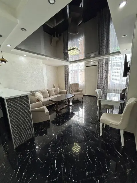 3+1 ул. Инасаридзе, 16а — Батуми — 1 000 $