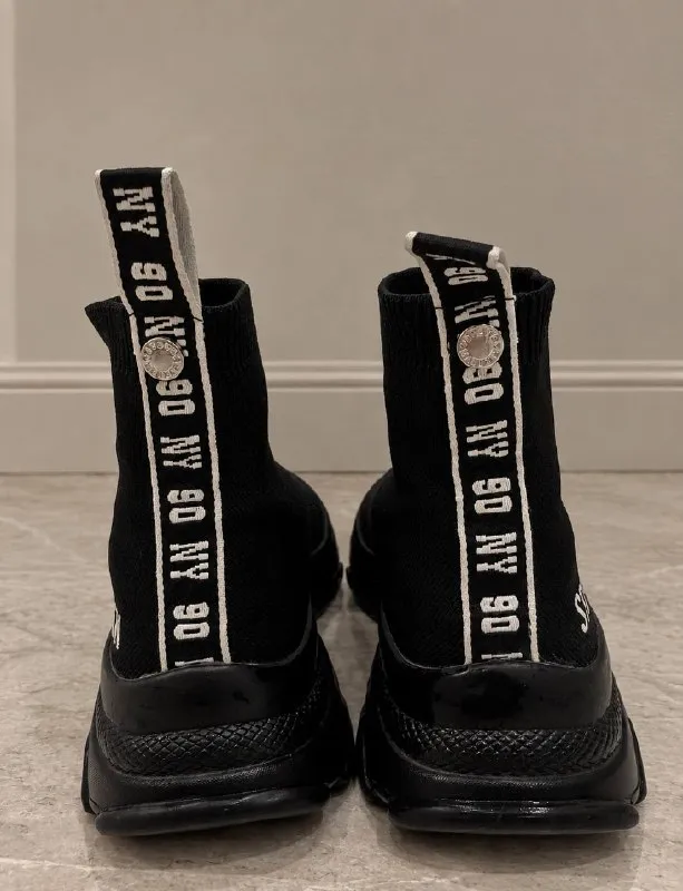 Steve Madden