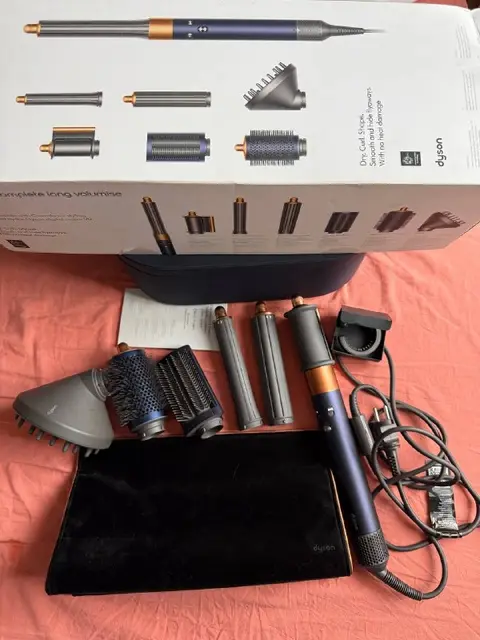 Стайлер Dyson Airwrap — Стамбул — 14 000 ₺