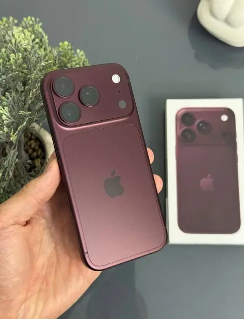 IPhone 18 Pro Max Burgundy 512Gb — Стамбул — 116 000 ₽