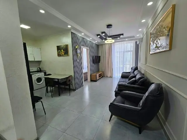Комфортабельная квартира 53 кв.м — Батуми — 800 $