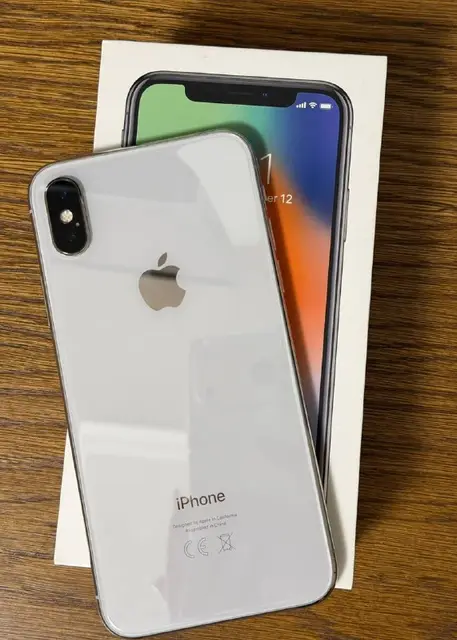 Apple iPhone XR 64 GB — Ереван — 52 500 ֏