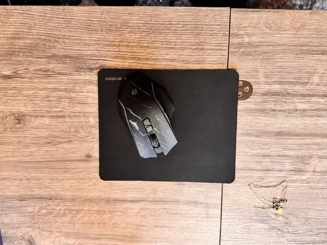 Игровая мышь с 2 режимами (эко и плюс) — Батуми — 65 ₾