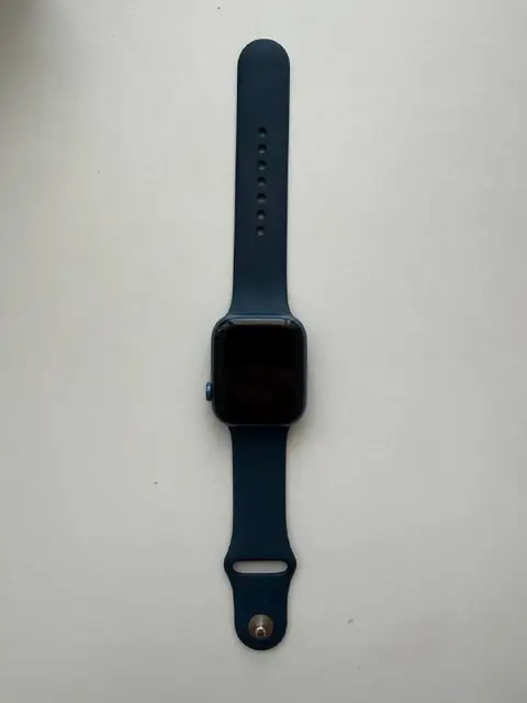 Apple Watch Series 7 — Батуми — 500 ₾