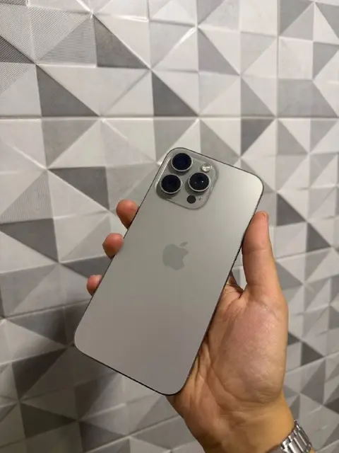 IPhone 15 Pro Max — Ереван — 225 000 ֏