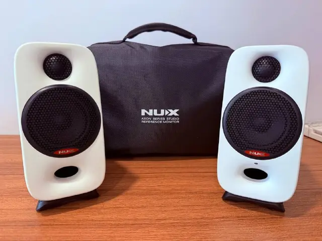 Мониторы Nux Axon 3 — Батуми — 700 ₾