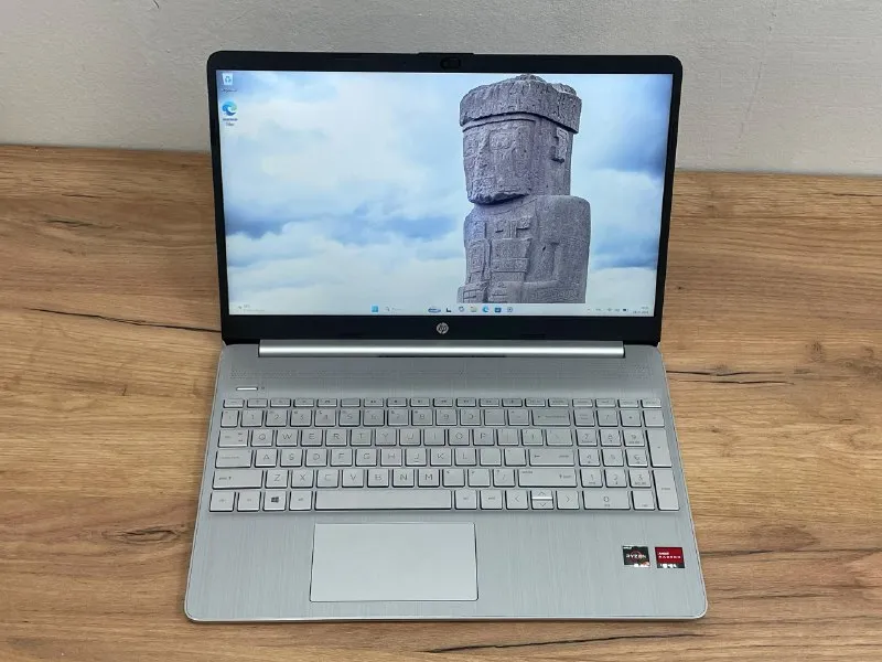 HP Laptop 15-ef1xxx