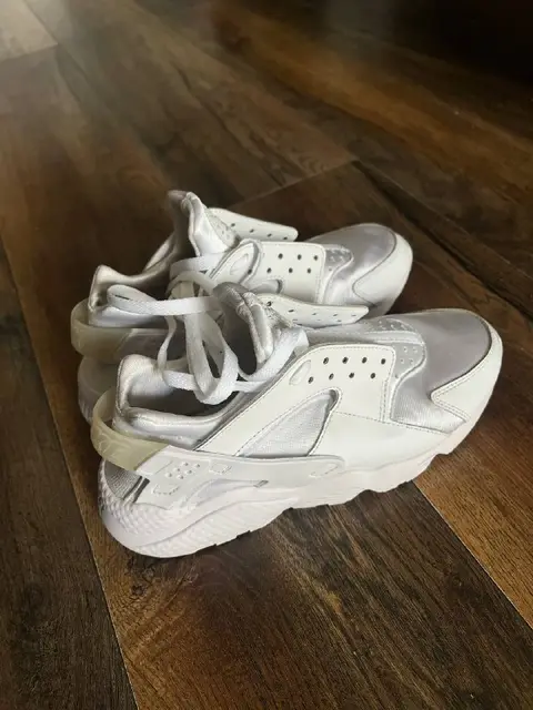 Nike Air Huarache — Тбилиси — 110 ₾