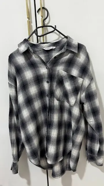 Рубашка Stradivarius — Тбилиси — 20 ₾