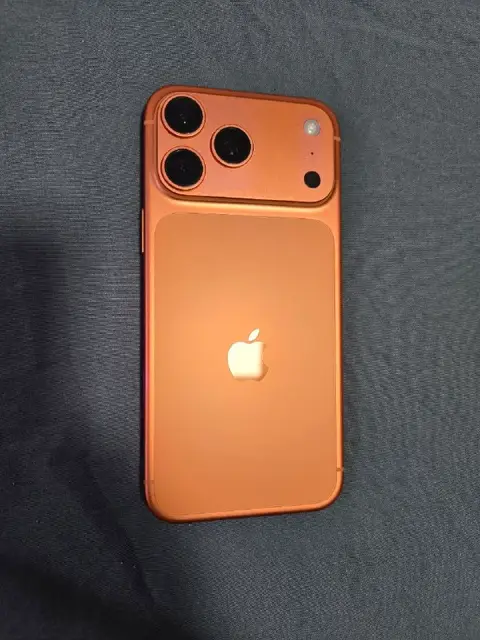 IPhone 17 Pro Max (256 GB) E-sim — Ереван — 340 000 000 ֏