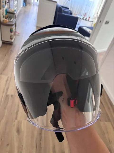 Шлем — Ереван — 70 $
