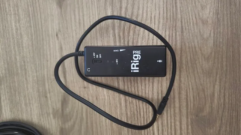 Sennheiser MZA 900 P, AKG B48 L, Shure X2u, IK Multimedia iRig PRE