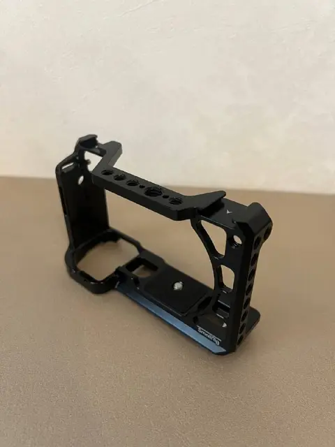 Клетка SmallRig для Sony A6400 — Тбилиси — 85 ₾